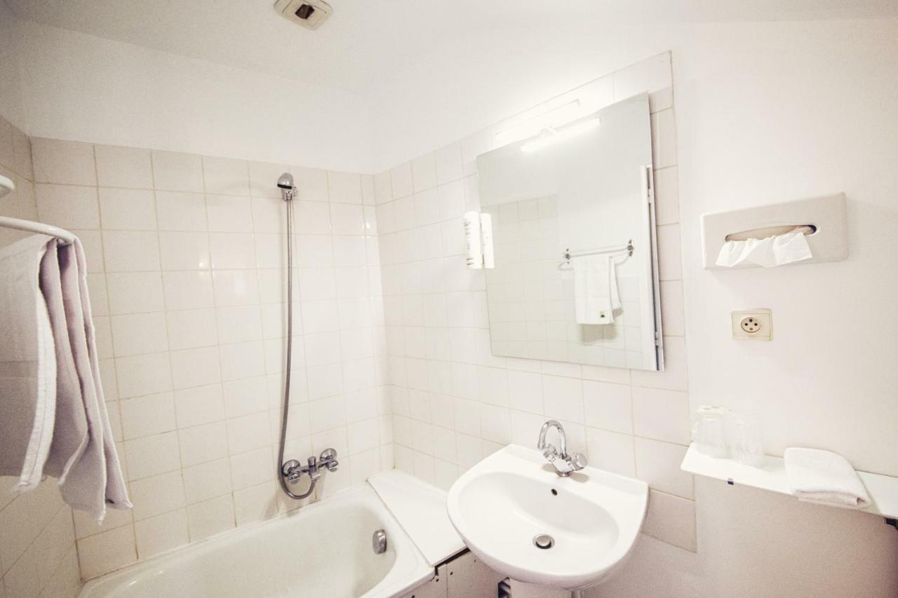 The Old Ravel Centre 2* Clermont-Ferrand