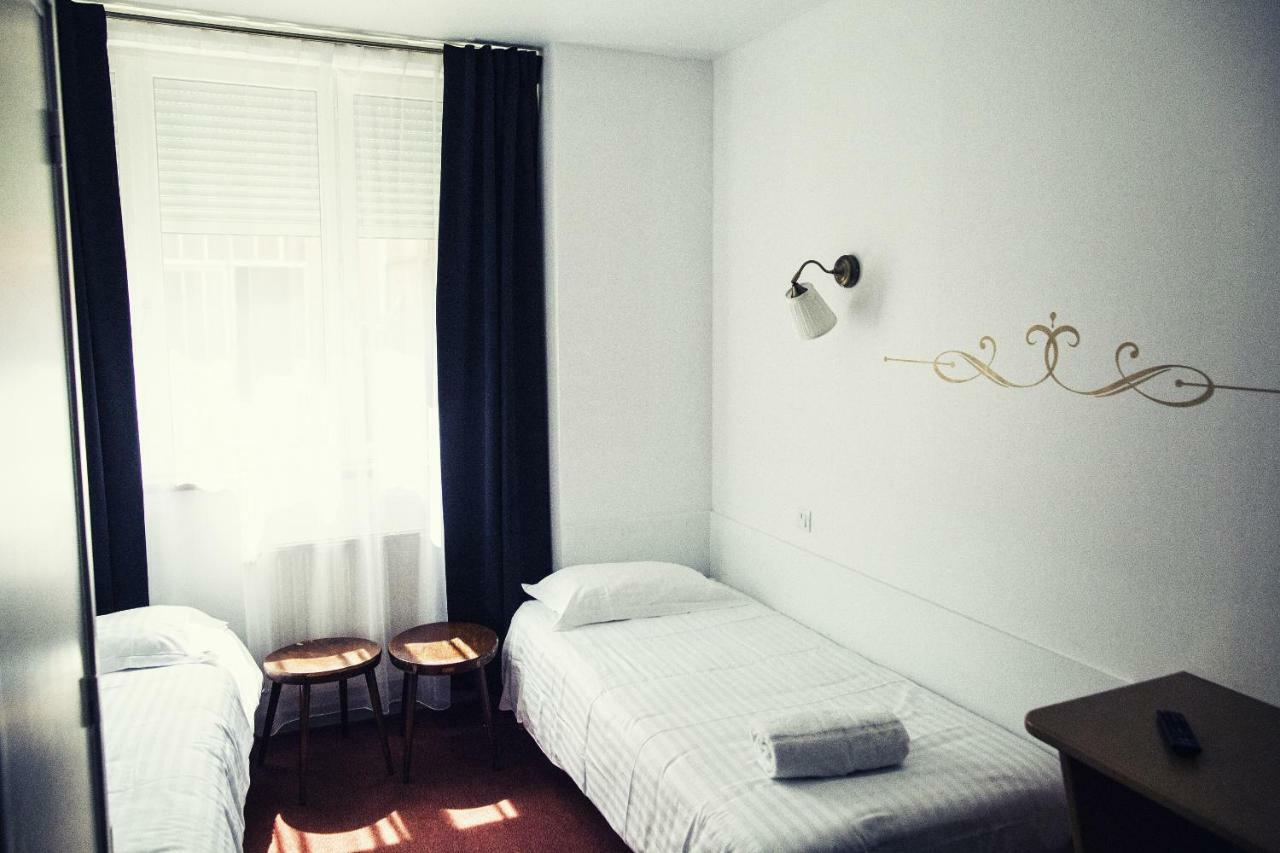 The Old Ravel Centre Hotel 2*